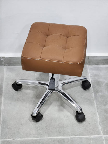 Tabouret Moderne et Pratique un siège élégant et fonctionnel pour votre maison ou votre espace de travail